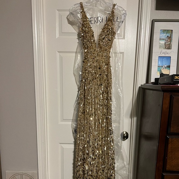 slim fit dress slacks Sherri Hill Metallic Lamé Long Prom Dress 56061
